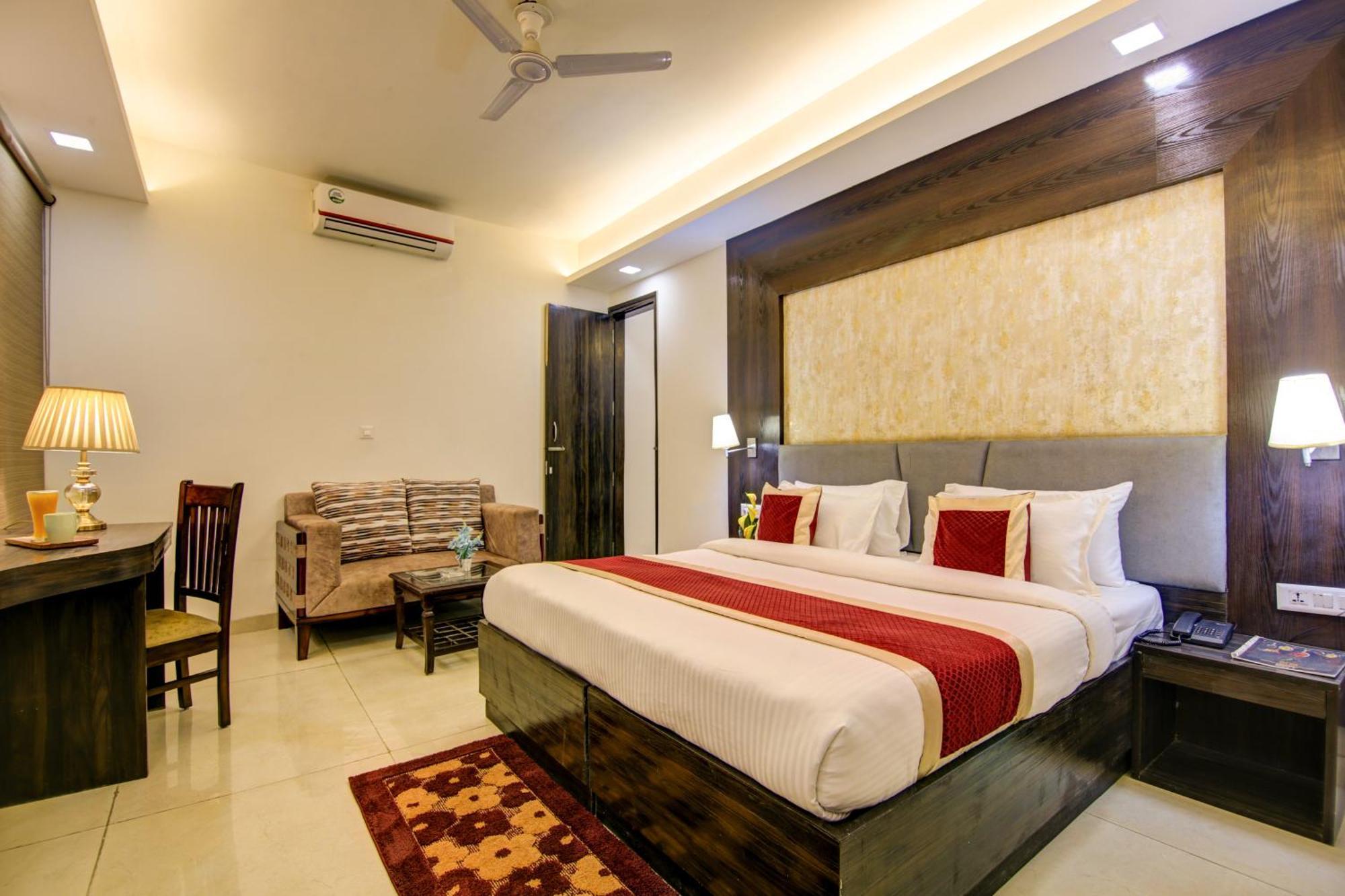 Hotel The Prithvi Near Delhi Airport Нью-Делі Екстер'єр фото